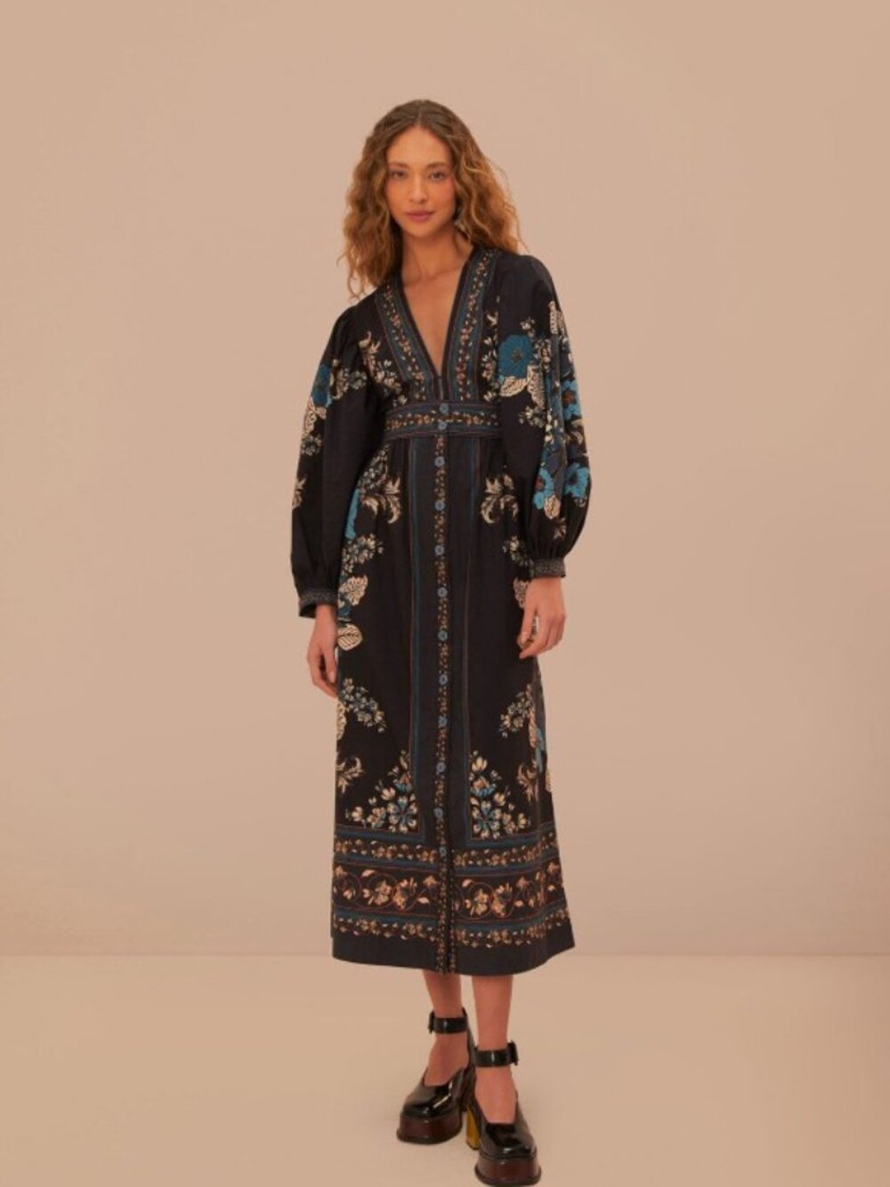 FARM Rio BLOSSOM TAPESTRY BLACK MIDI DRESS XL NWT - Picture 2 of 10